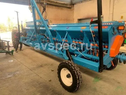 Сеялка Бозкурт ВТМ-36-2-150  для семян и удобрений